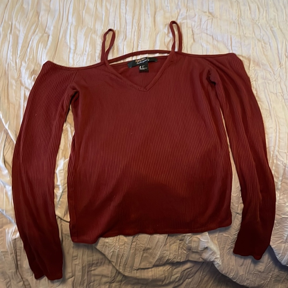 Off the shoulder strap long sleeve